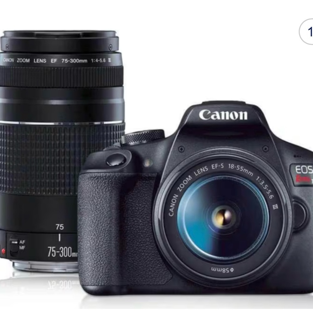 Canon EOS Rebel T7 with Dual Lens Kit in Black